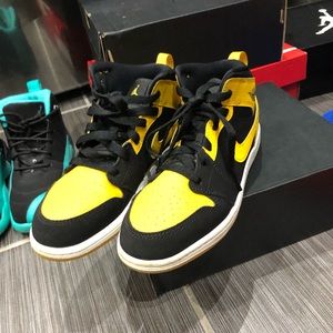Air Jordan 1 New Love